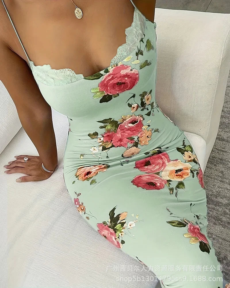 floral bodycon dress:👗