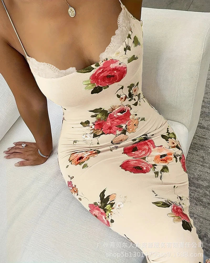 floral bodycon dress:👗